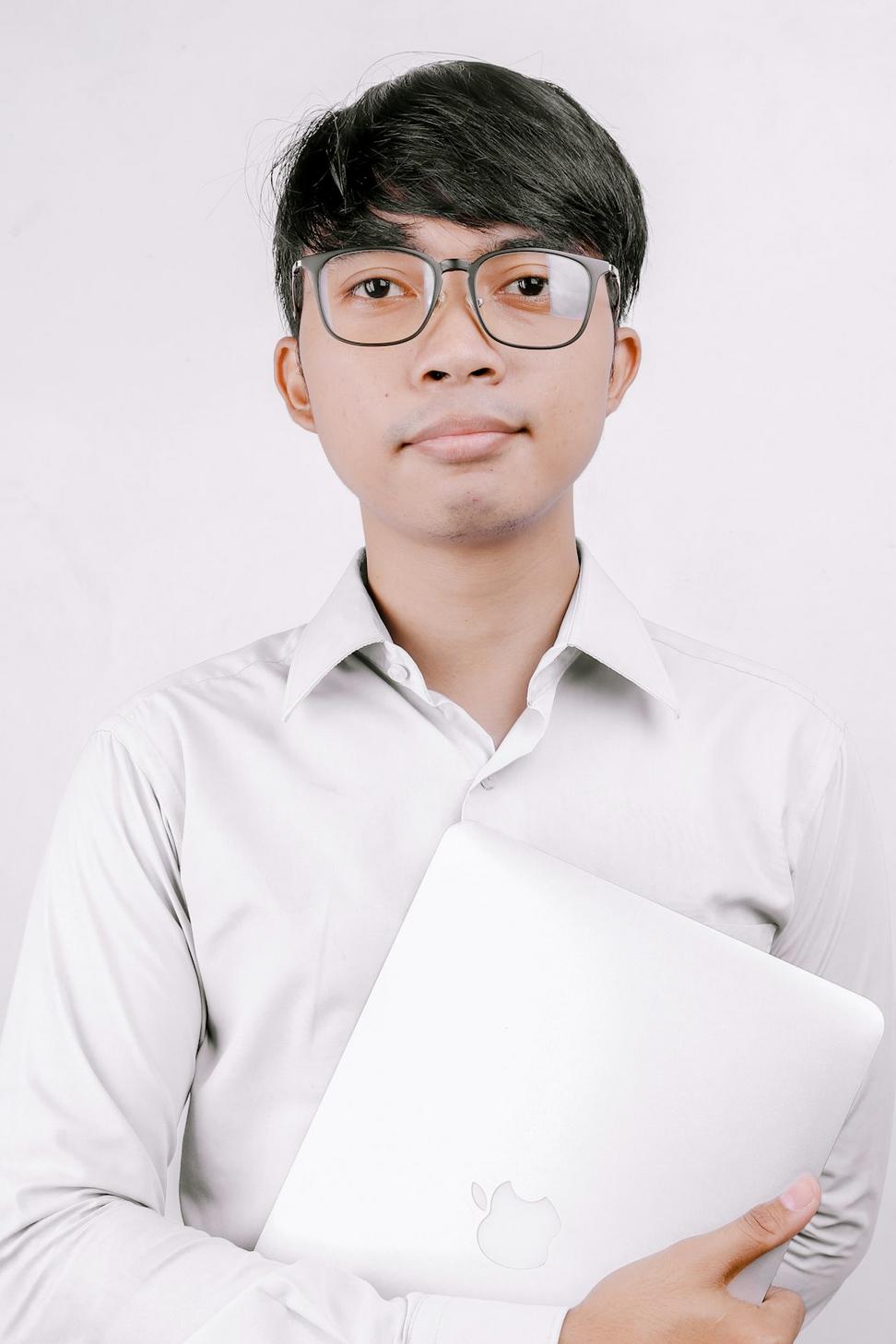 Sustainability consultant profile